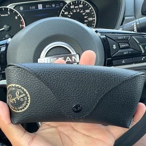 Ray-ban sunglasses case